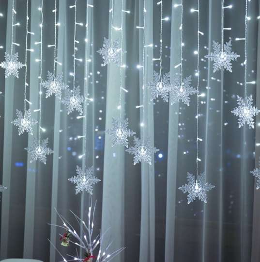 Гирлянда от сети новогодняя на 96 лампочек Снежинки 13720 4х0.6 м белая