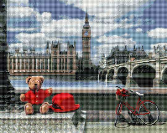 Ведмедик-мандрівник в Лондоні